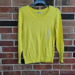 Old Navy yellow sweater